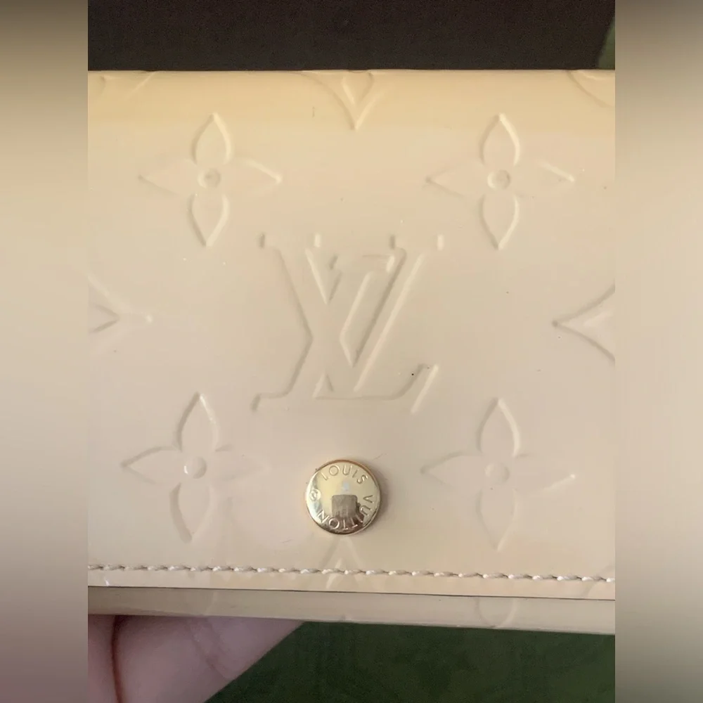 Louis Vuitton Vernis Business Card Holder⭐️⭐️ - Picture 11 of 16